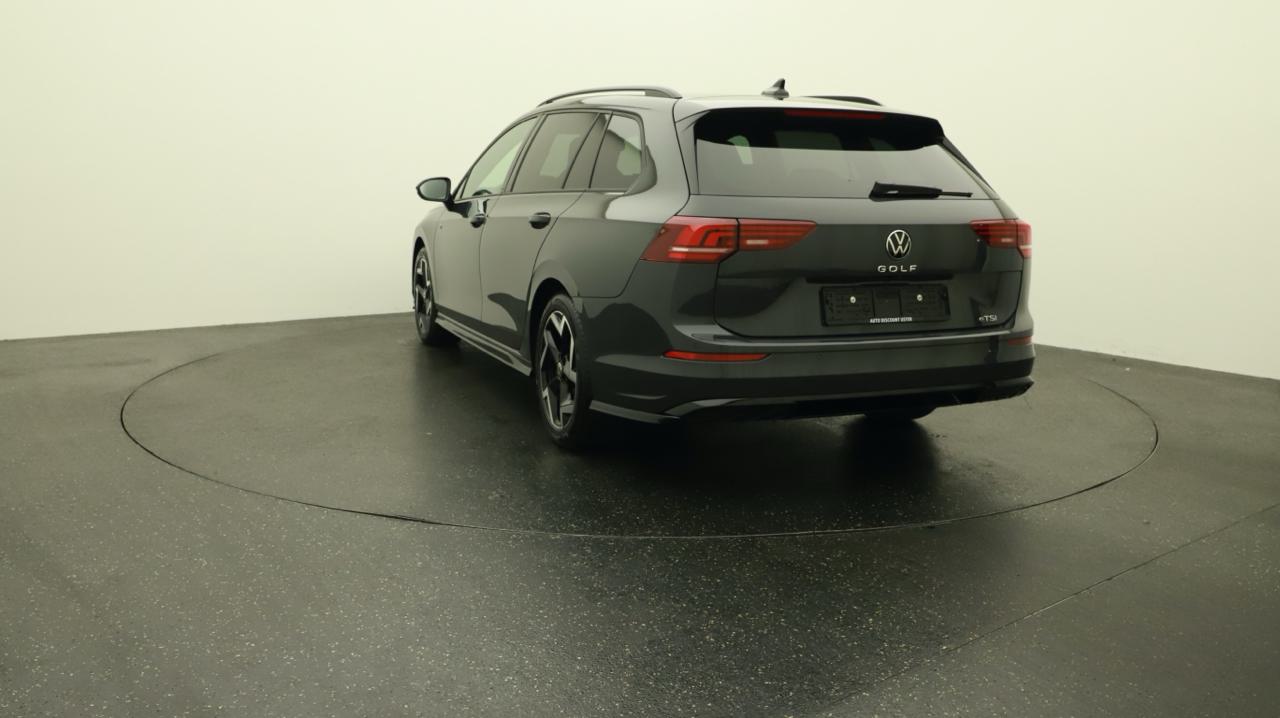 VW<br>Golf VIII Variant 1.5 eTSI mHEV R-Line