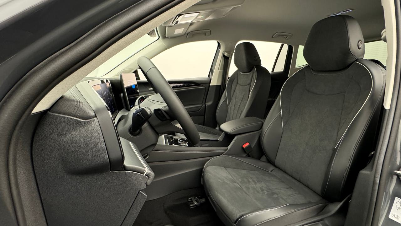VW<br>Tiguan 2.0 TDI SCR Elegance 4Motion DSG