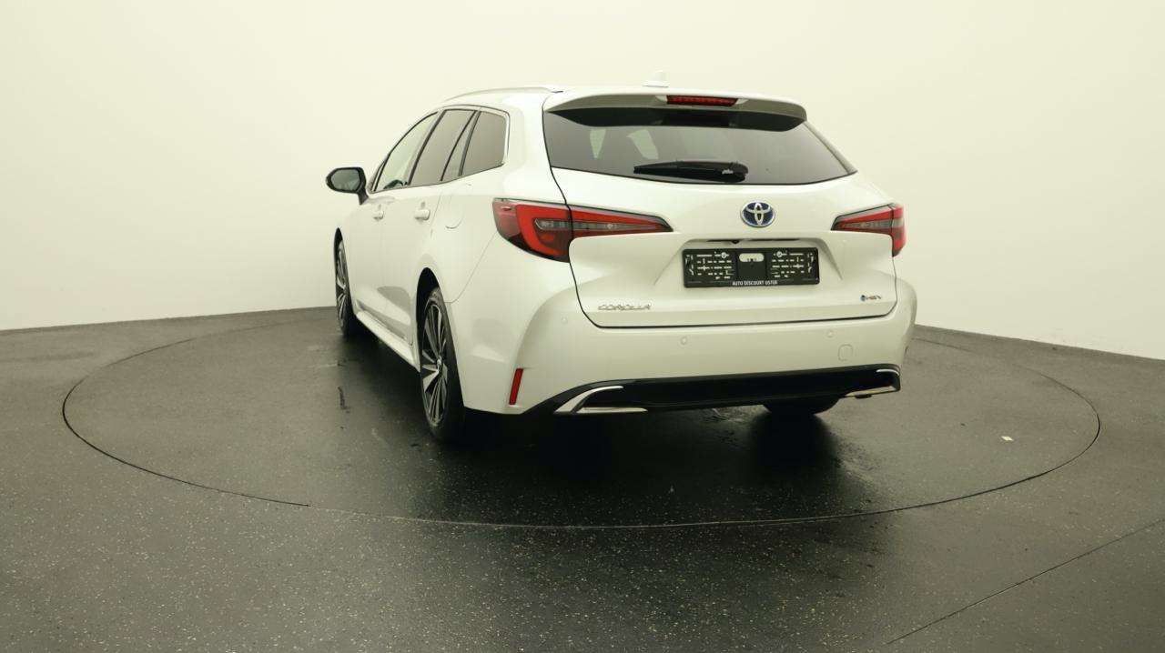 Toyota<br>Corolla TS 2.0 HSD Sport e-CVT