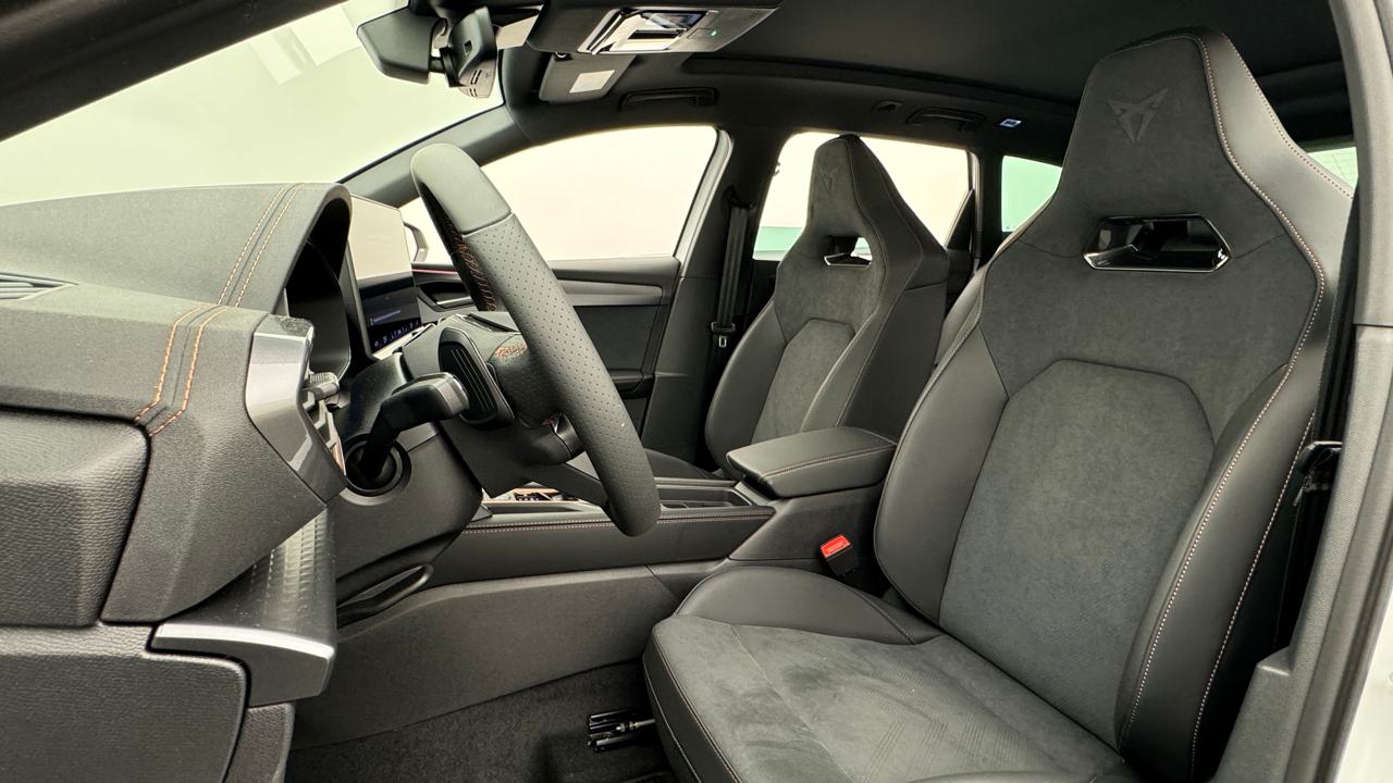 Cupra<br>LEON ST 2.0 TSI VZ Black Edition DSG