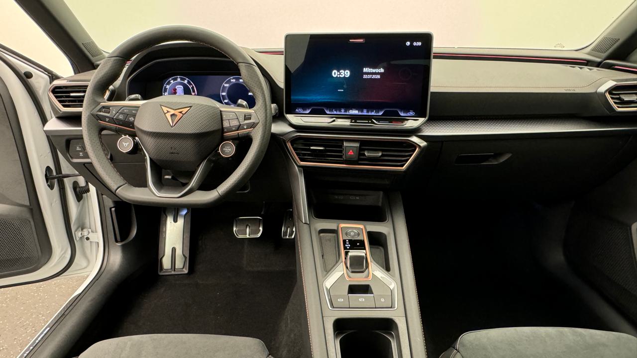 Cupra<br>LEON ST 2.0 TSI VZ Black Edition DSG