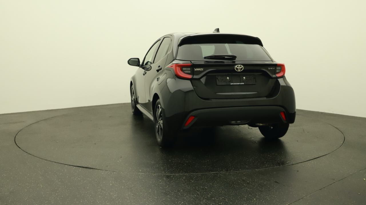 Toyota<br>Yaris 1.5 Sport e-CVT