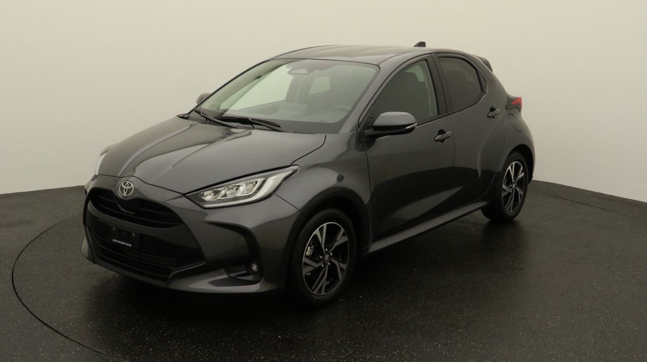 Toyota<br>Yaris 1.5 Sport e-CVT