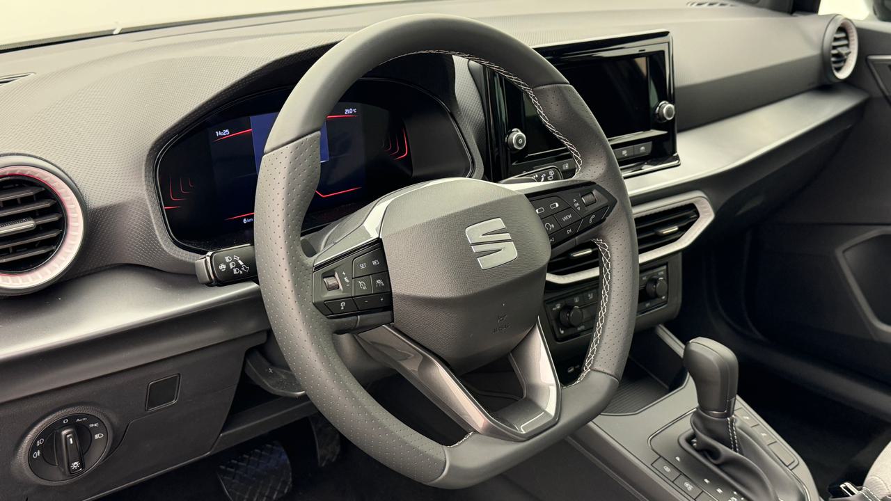 Seat<br>Arona 1.5 Eco TSI FR DSG