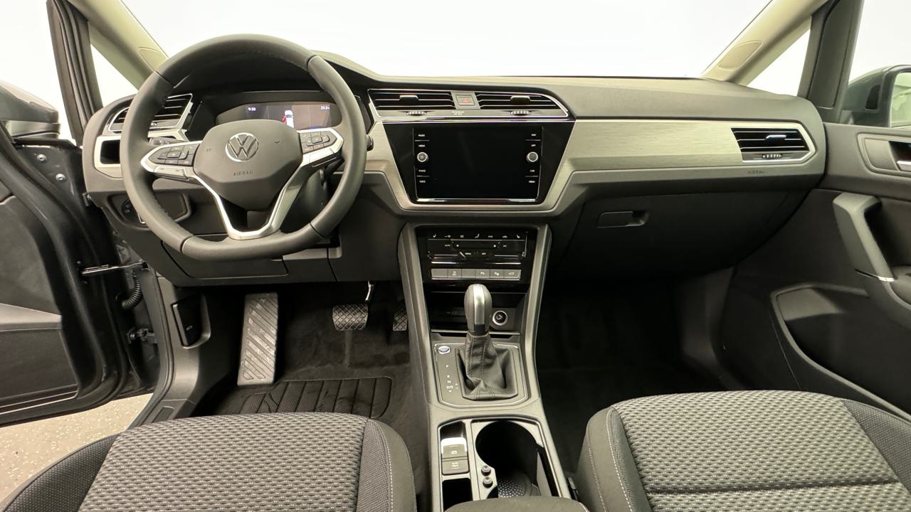 VW<br>Touran 1.5 TSI EVO Limited DSG