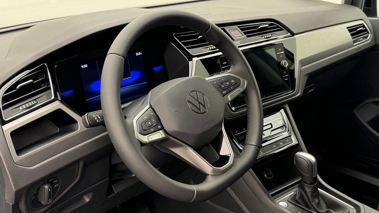 VW<br>Touran 1.5 TSI EVO Limited DSG