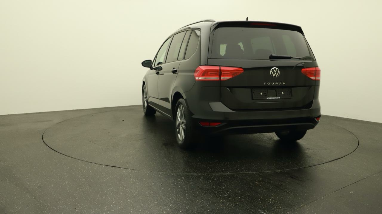 VW<br>Touran 1.5 TSI EVO Limited DSG