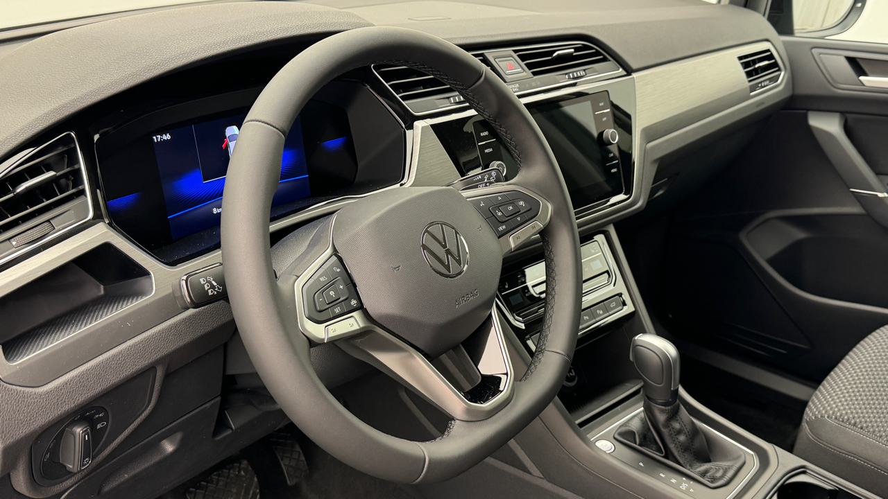 VW<br>Touran 1.5 TSI EVO Limited DSG
