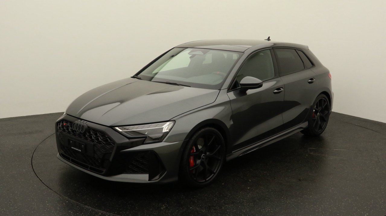 Audi RS3 Sportback 2.5 TSI quattro S-tronic