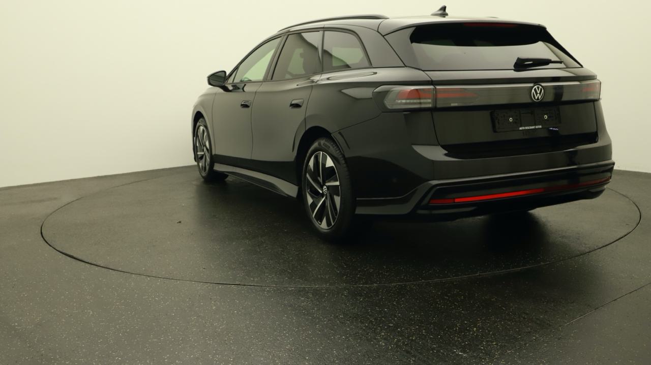 VW<br>ID.7 Tourer Pro 77 kWh Pro
