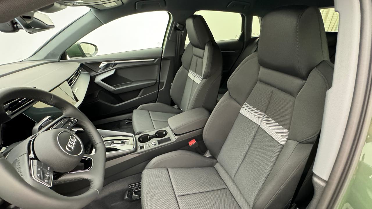 Audi<br>A3 Sportback 35 TFSI S line S-tronic