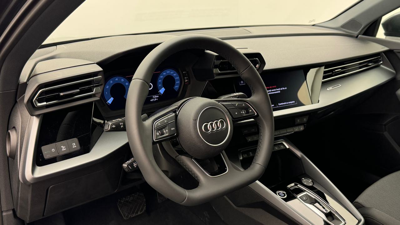 Audi<br>A3 Sportback 35 TFSI S line S-tronic