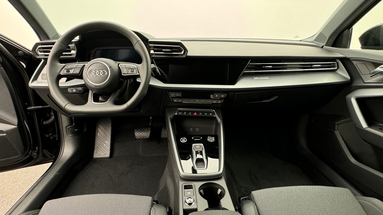 Audi<br>A3 Sportback 35 TFSI S line S-tronic