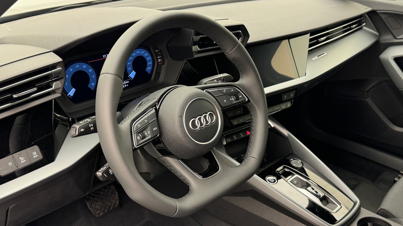 Audi<br>A3 Sportback 35 TFSI S line S-tronic