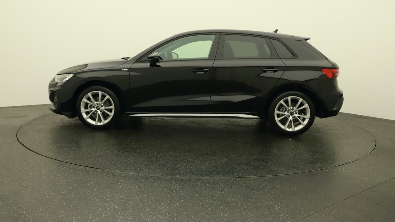 Audi<br>A3 Sportback 35 TFSI S line S-tronic