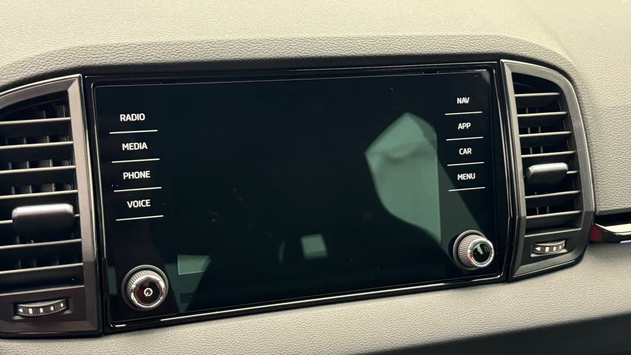 Skoda<br>Karoq 2.0 TSI SportLine 4x4 DSG