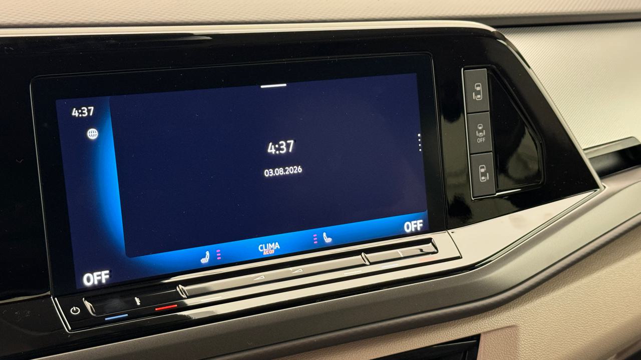 VW<br>Multivan 2.0 TDI Life DSG