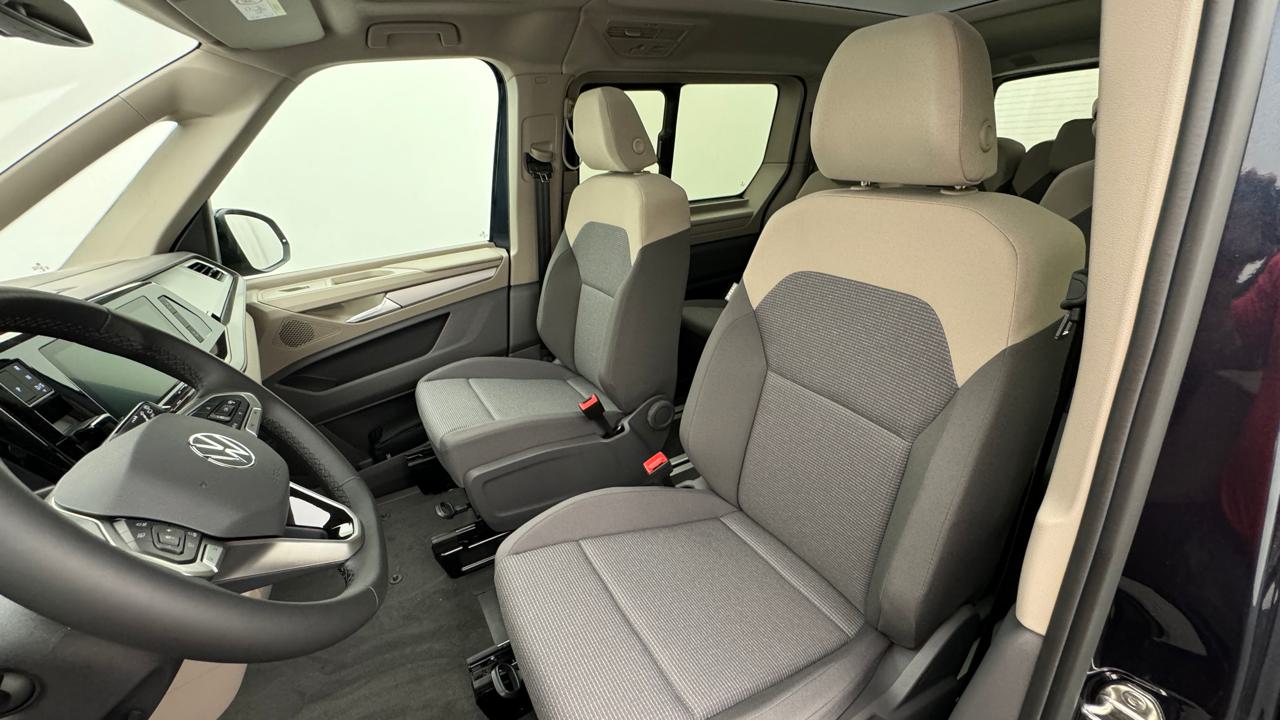 VW<br>Multivan 2.0 TDI Life DSG