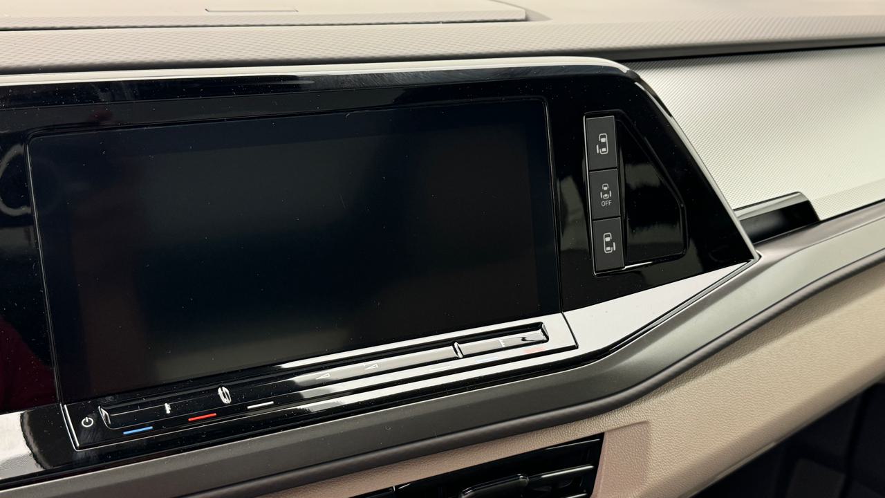 VW<br>Multivan 2.0 TDI Life DSG