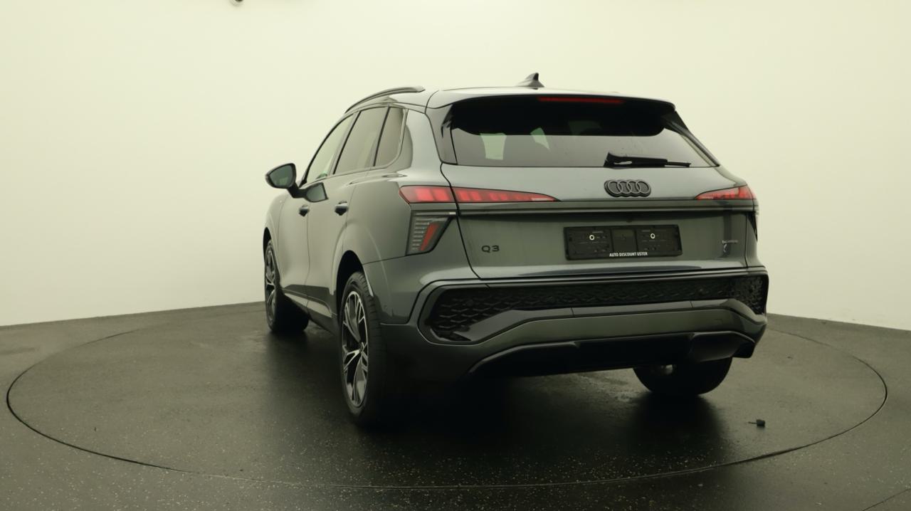 Audi<br>Q3 SUV TFSI quattro 195 kW S tronic