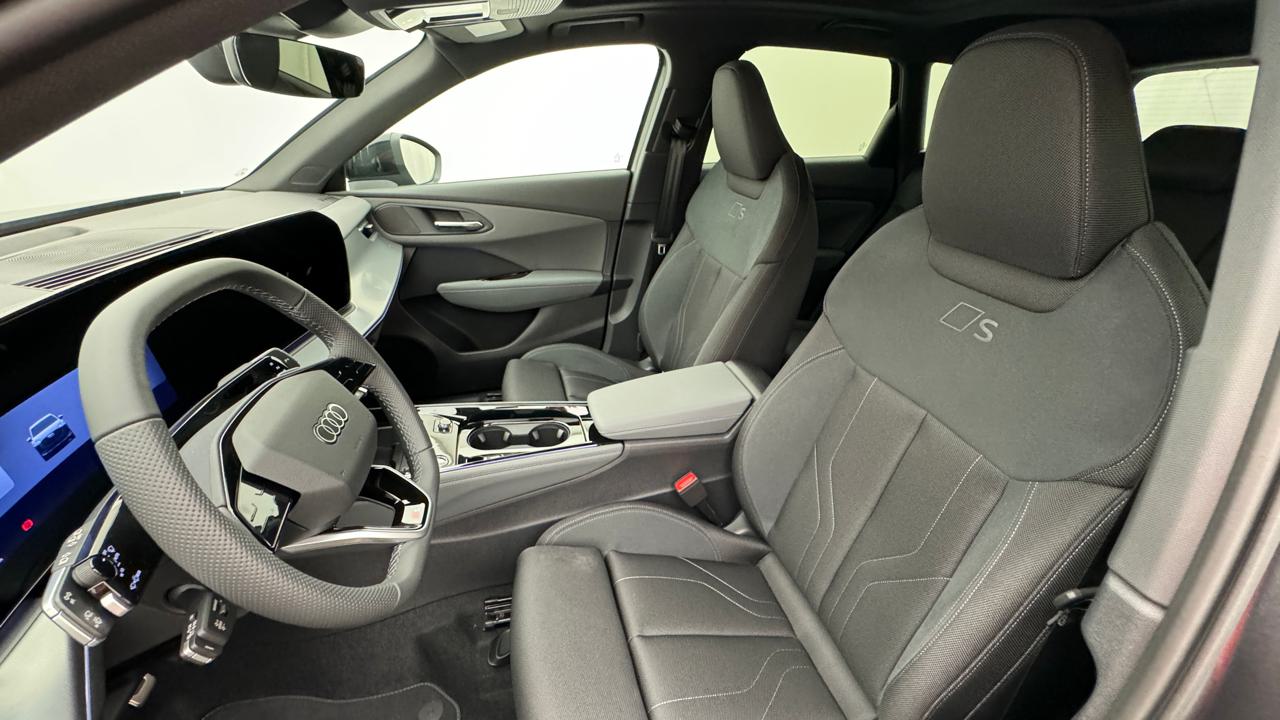 Audi<br>Q3 SUV TFSI quattro 195 kW S tronic