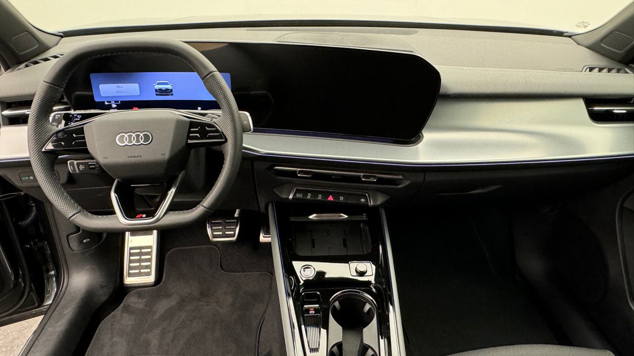 Audi<br>Q3 SUV TFSI quattro 195 kW S tronic