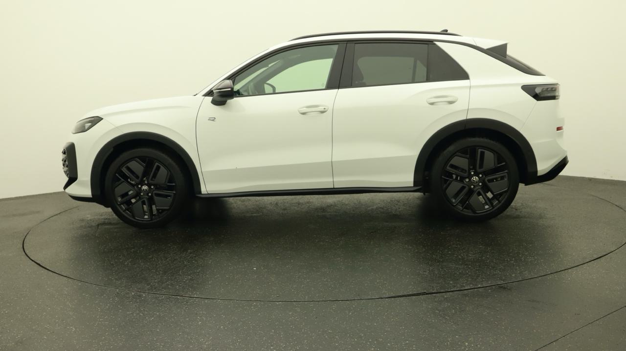 VW<br>T-Roc 1.5 eTSI mHEV R-Line DSG