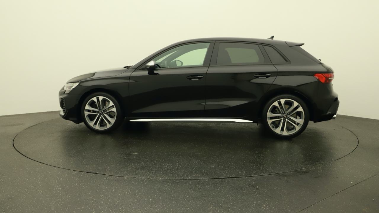 Audi<br>S3 Sportback TFSI quattro S-tronic