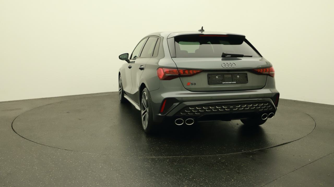 Audi<br>S3 Sportback TFSI quattro S-tronic