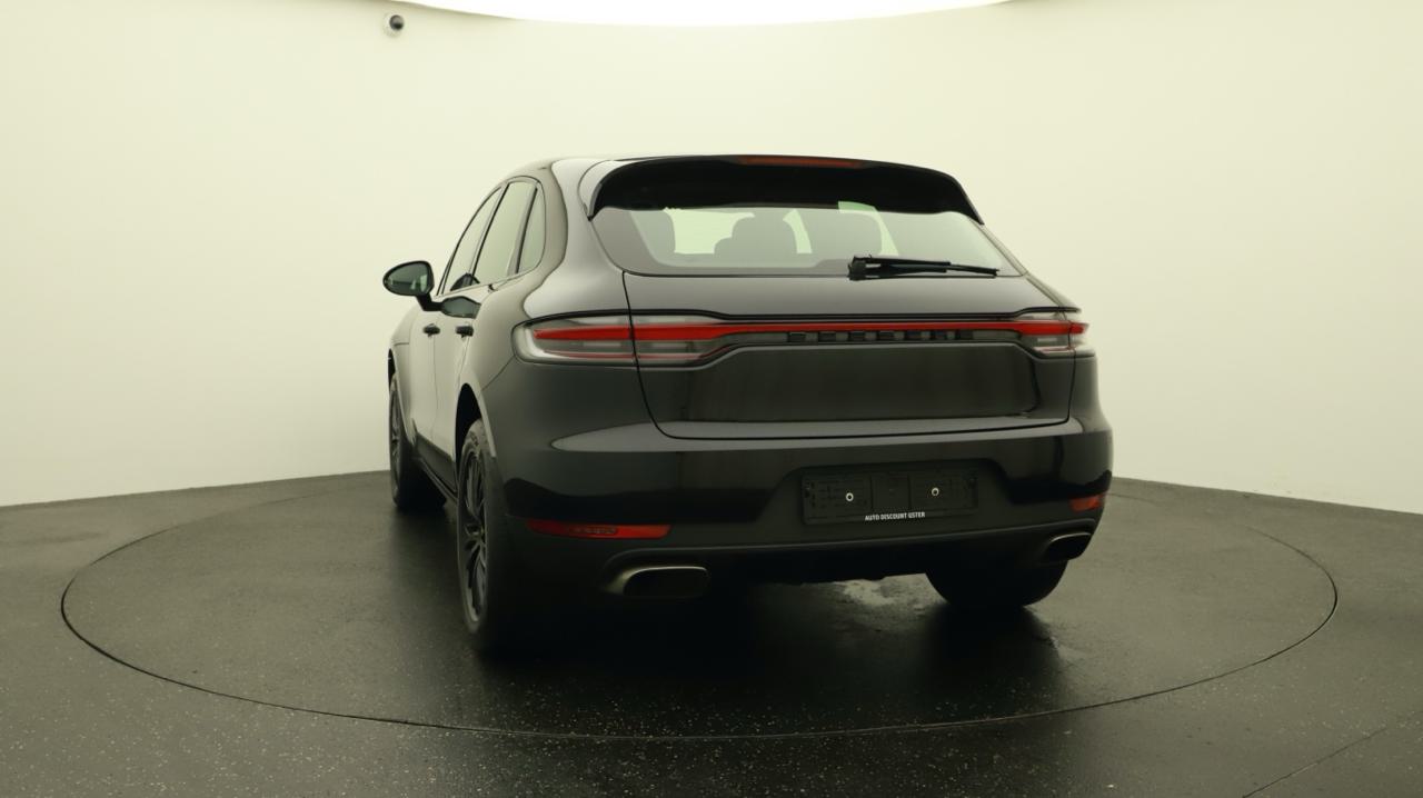 Porsche<br>Macan PDK