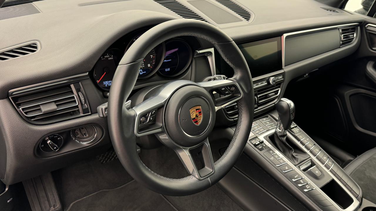 Porsche<br>Macan PDK