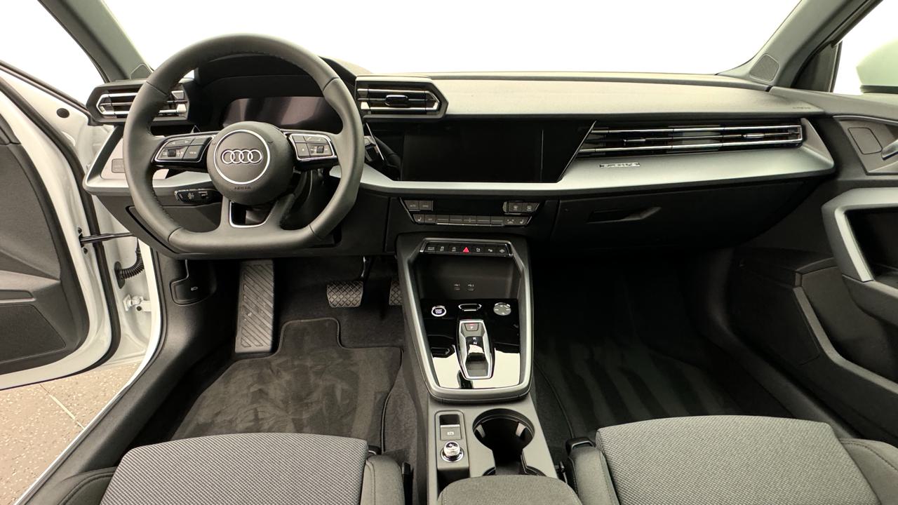 Audi<br>A3 allstreet 40 TFSI S-tronic quatttro