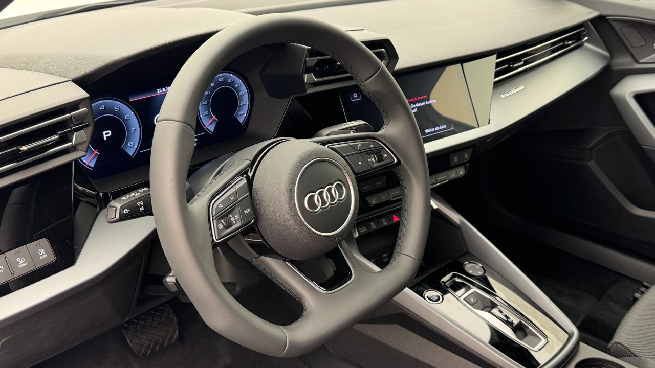 Audi<br>A3 allstreet 40 TFSI S-tronic quatttro