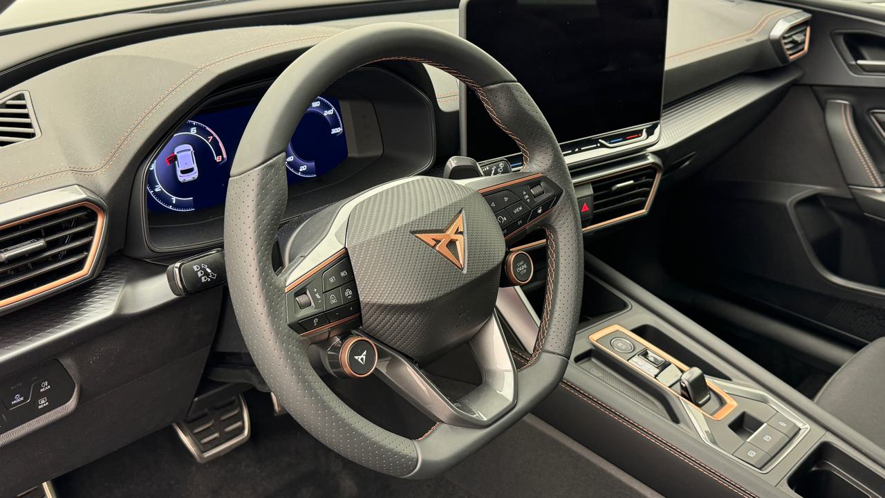 Cupra<br>LEON 1.5 e-HYBRID pHEV DSG