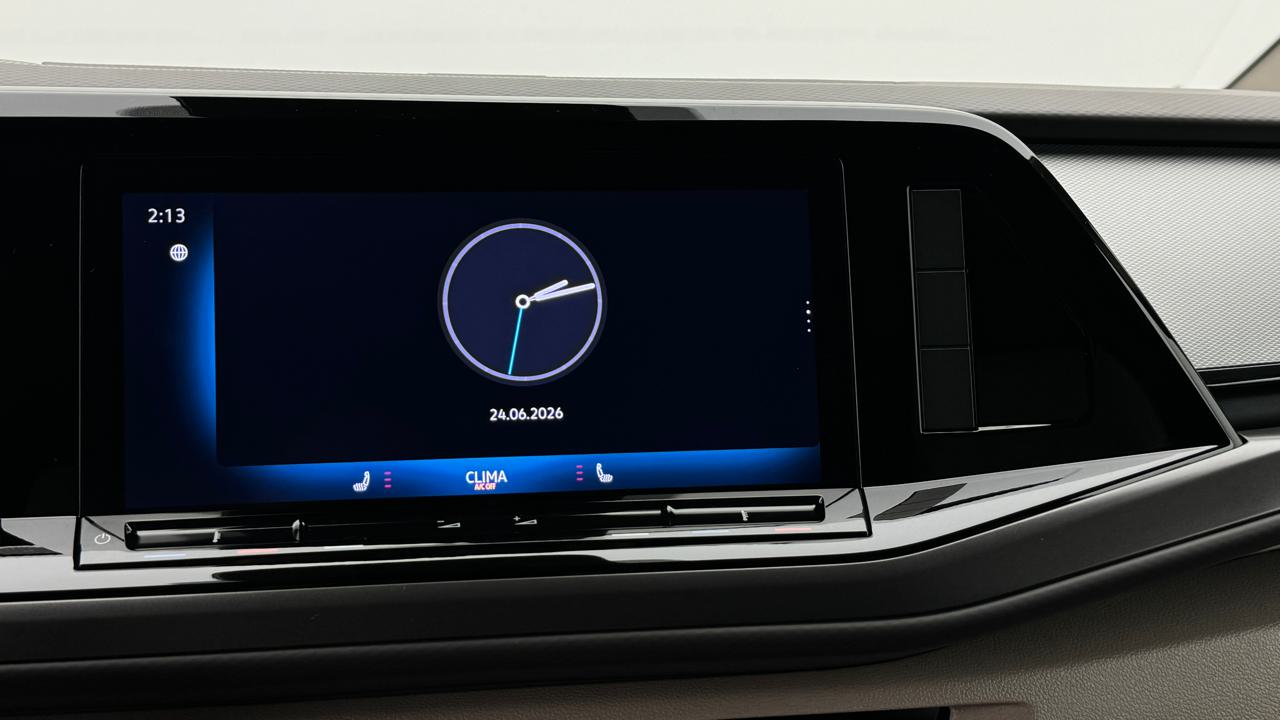 VW<br>Multivan 2.0 TSI Life DSG Lang
