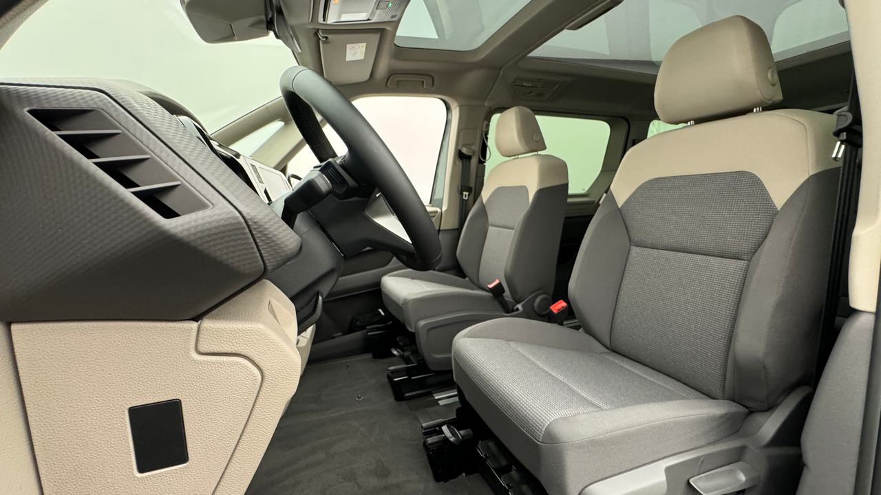 VW<br>Multivan 2.0 TDI Life DSG