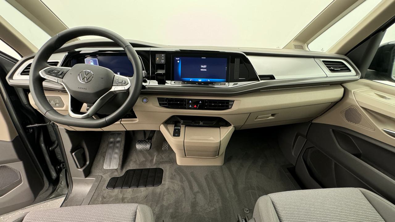 VW<br>Multivan 2.0 TDI Life DSG