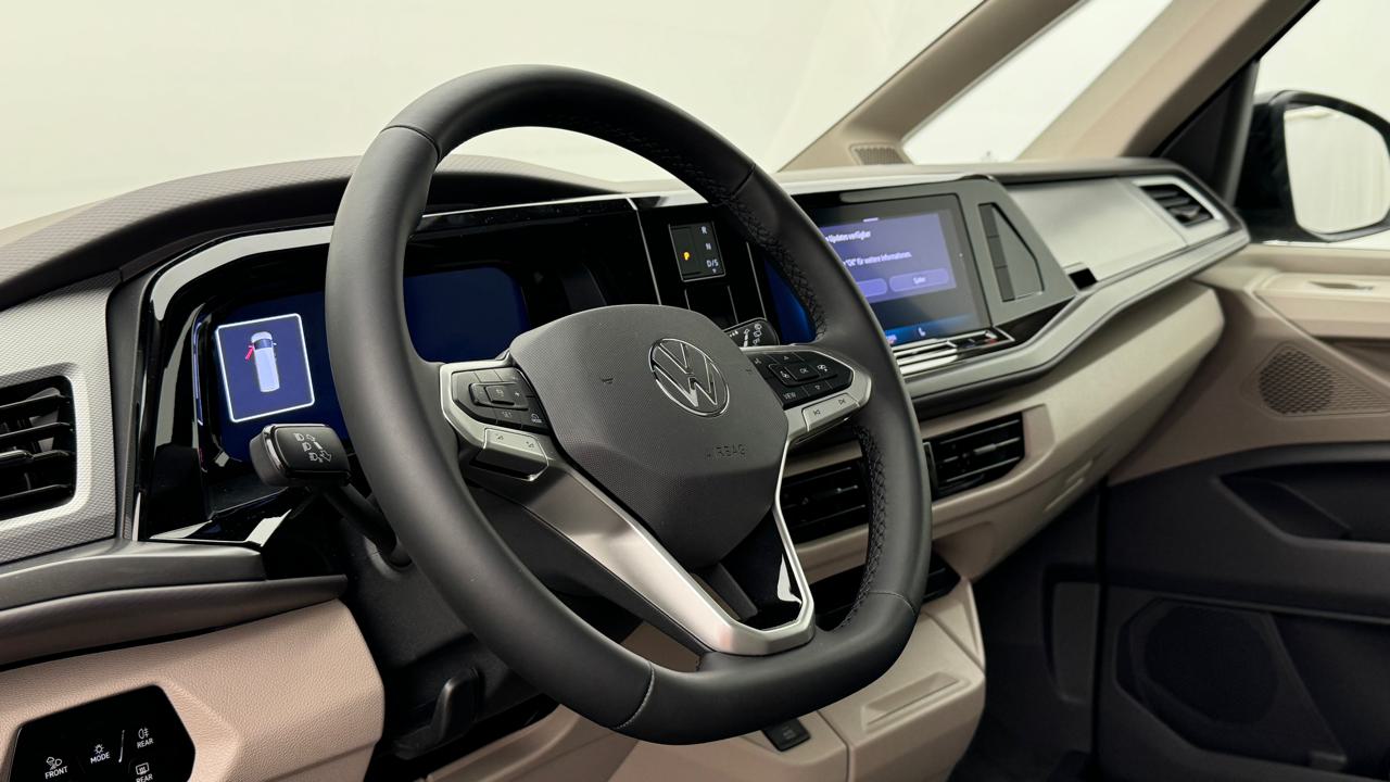 VW<br>Multivan 2.0 TDI Life DSG