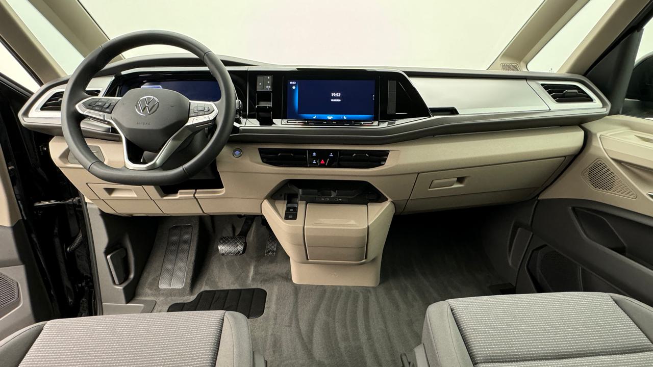 VW<br>Multivan 2.0 TDI Life DSG Lang