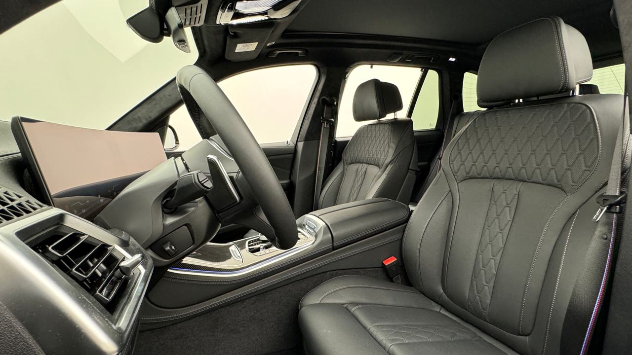 BMW<br>X5 xDrive 48V 40d M Sport Steptronic