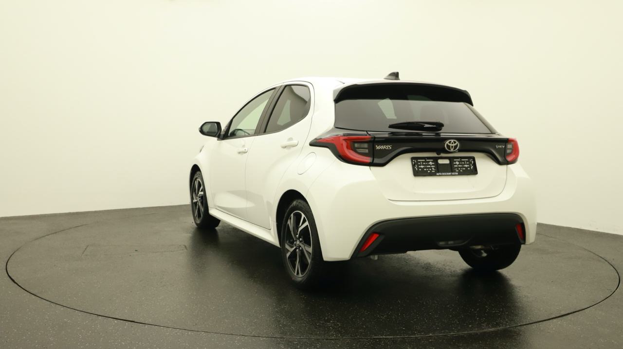 Toyota<br>Yaris 1.5 Sport e-CVT