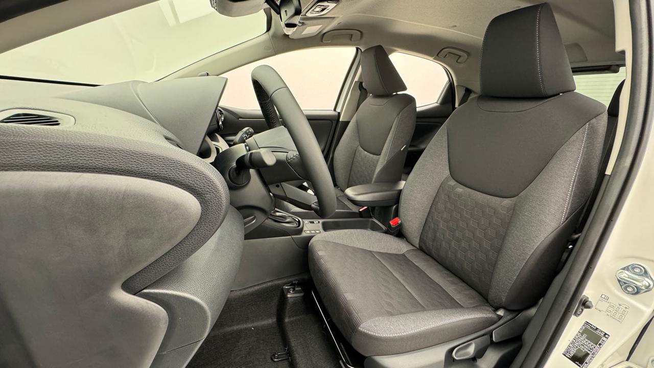 Toyota<br>Yaris 1.5 Sport e-CVT
