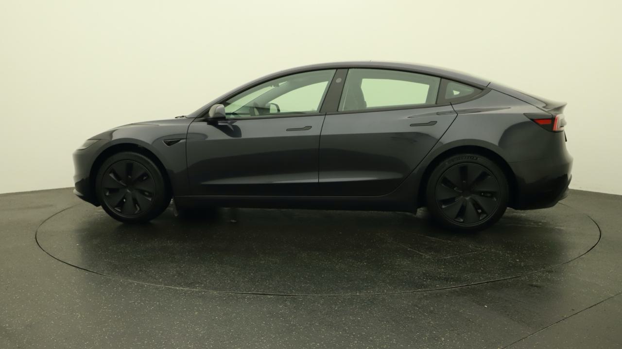 Tesla<br>Model 3 Long Range Dual Motor AWD