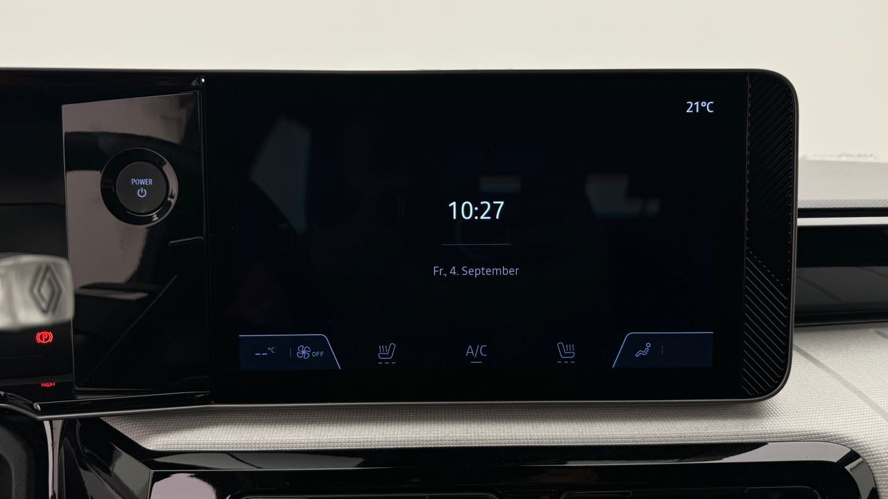 Renault<br>R4 E-Tech Comfort Range 52 kWh Evolution
