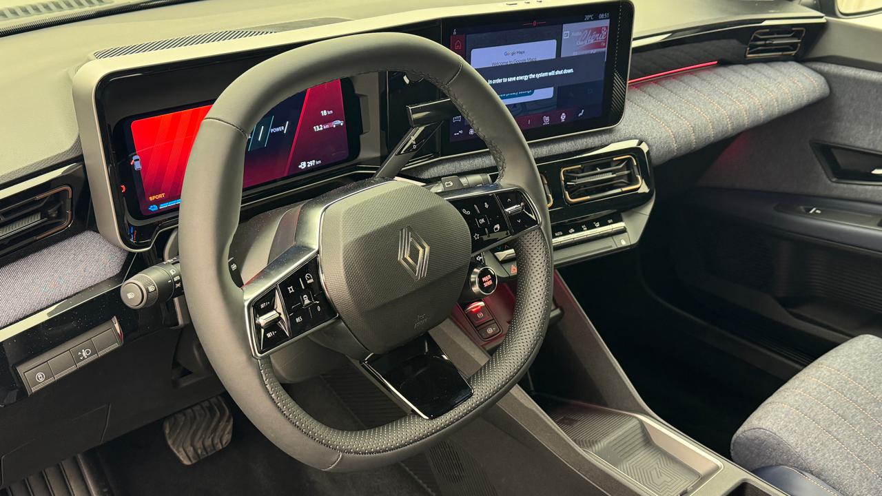 Renault<br>R4 E-Tech Comfort Range 52 kWh Techno
