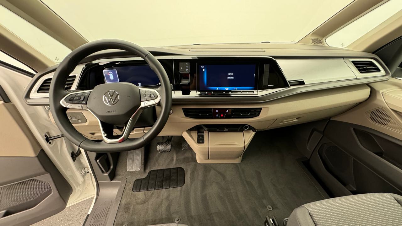VW<br>Multivan 2.0 TDI Life DSG