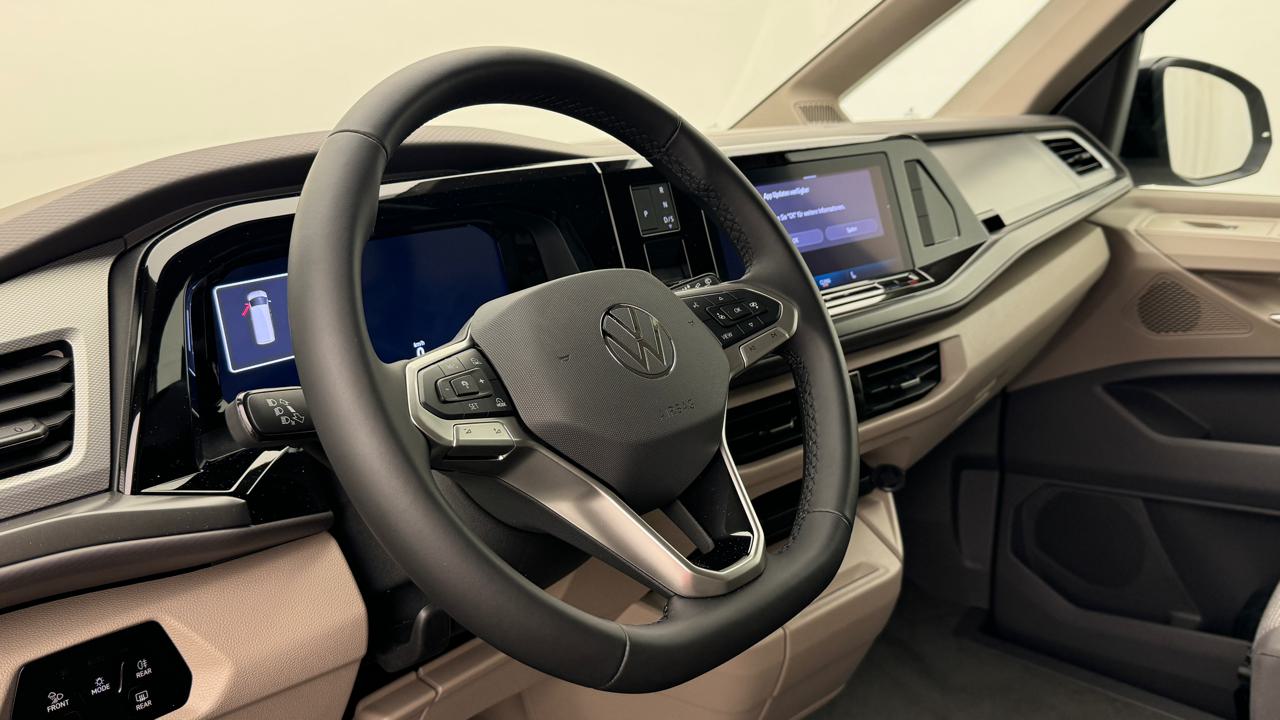 VW<br>Multivan 2.0 TDI Life DSG