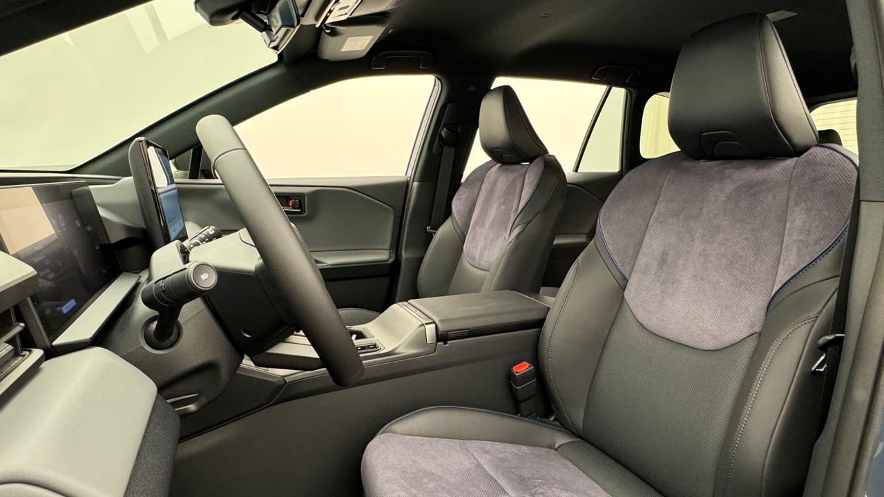 Toyota<br>RAV-4 2.5 HSD Style e-CVT AWD