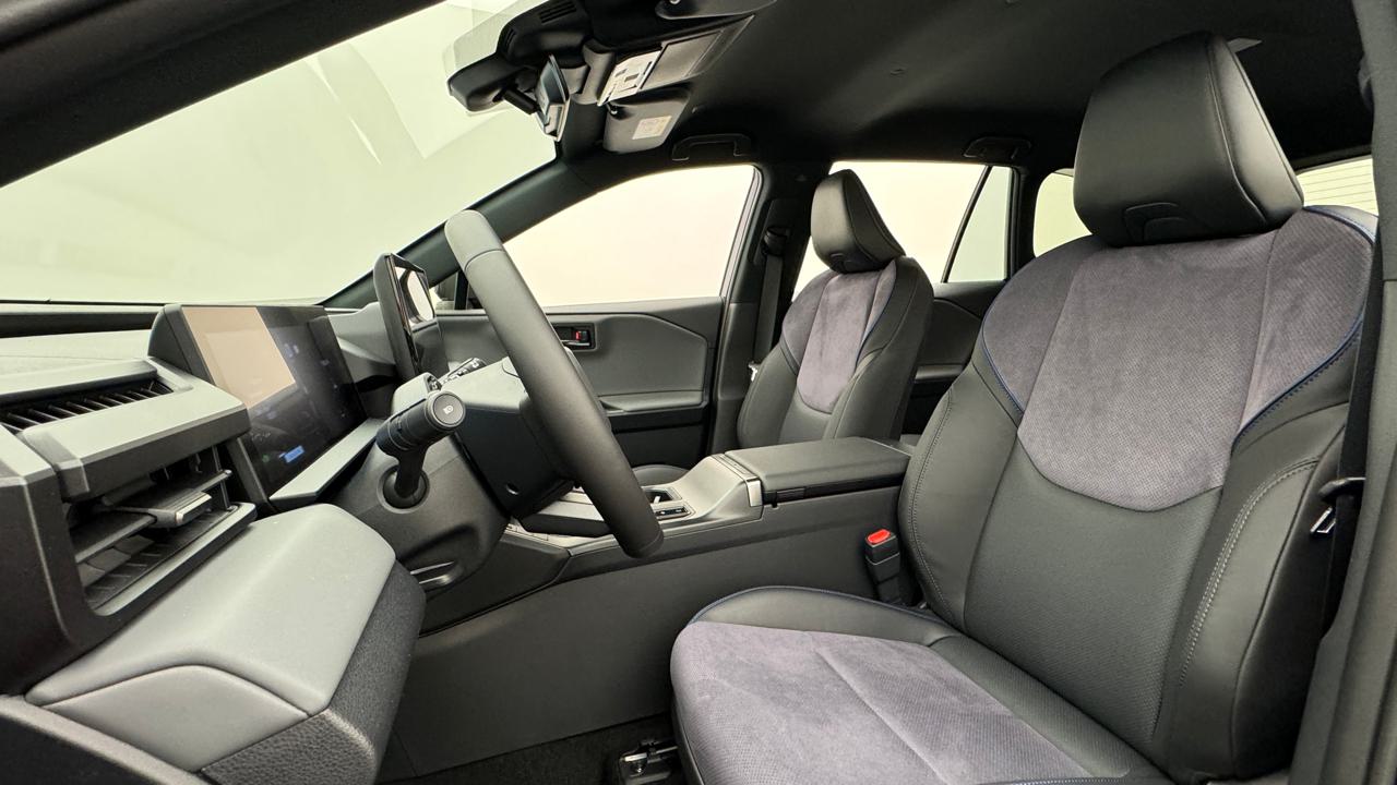 Toyota<br>RAV-4 2.5 HSD Style e-CVT AWD