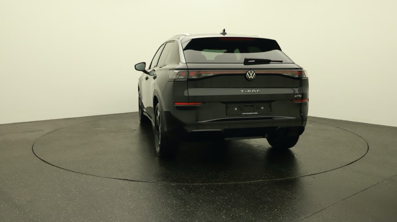 VW<br>T-Roc 1.5 eTSI mHEV R-Line DSG